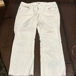 American Eagle white cropped jean